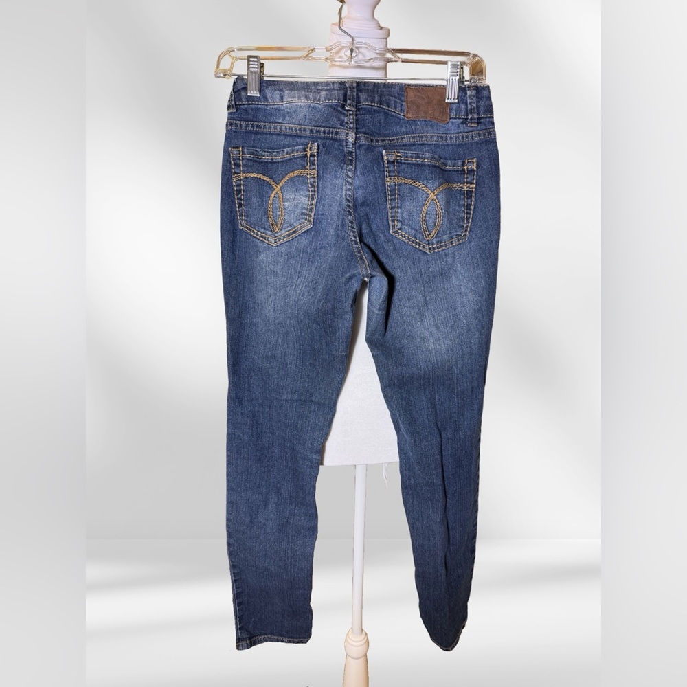 Skinny Stretch Denim Jeans in Dark Blue - Comfortable Everyday Fit